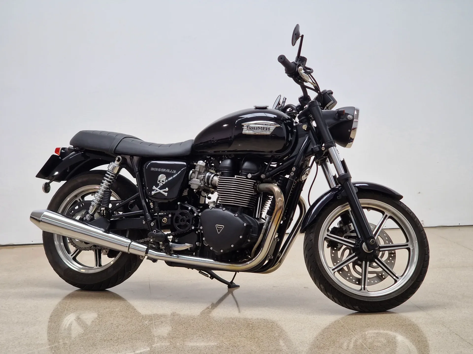 Triumph Bonneville de ocasión - foto 1