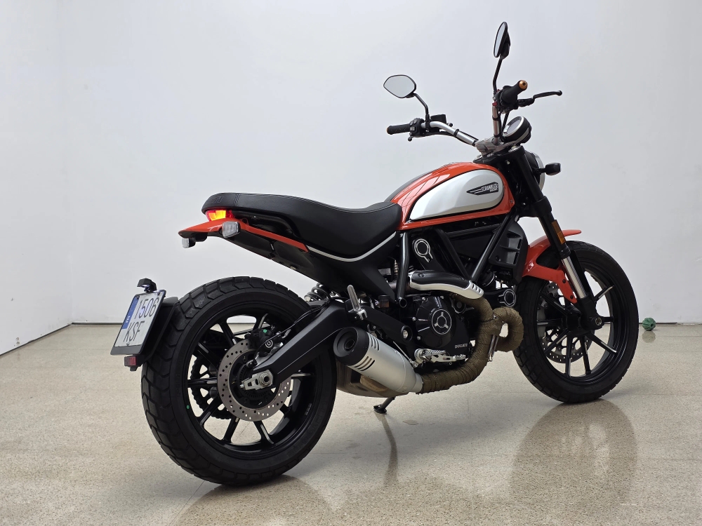 Ducati Scrambler Icon 800 de ocasión - foto 2