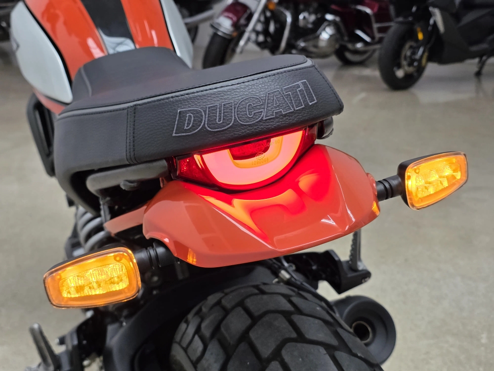 Ducati Scrambler Icon 800 de ocasión - foto 7