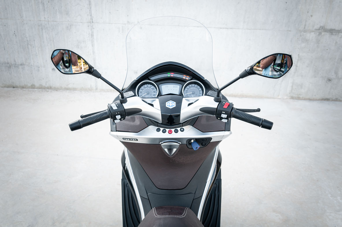 Piaggio X10 350 Executive ABS ASR de ocasión - foto 16