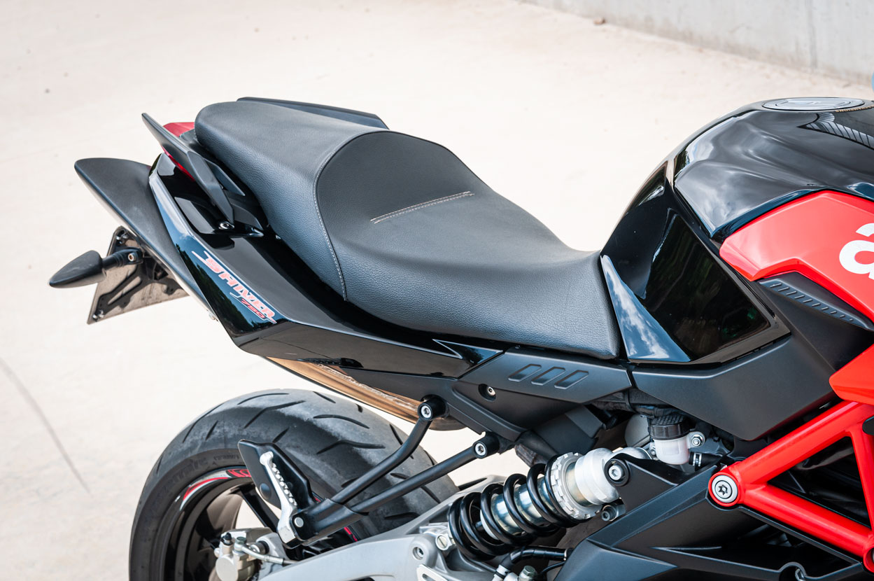 Aprilia Shiver 750 de ocasión - foto 8