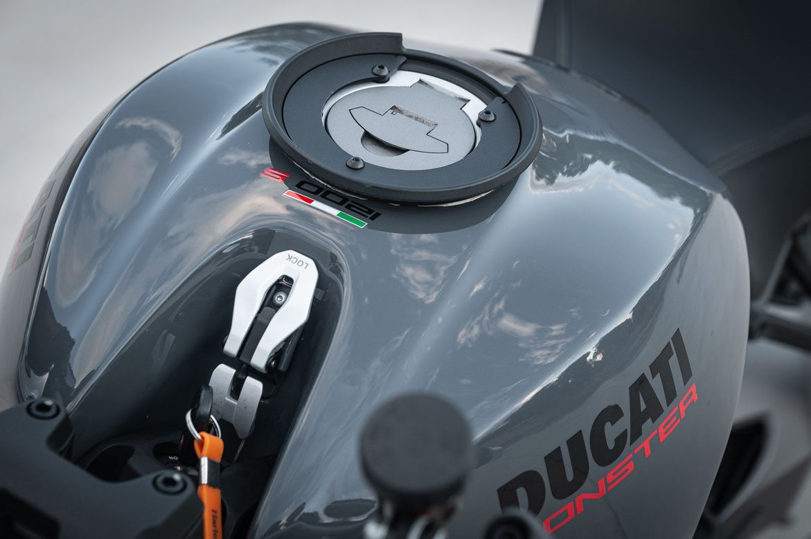 Ducati Monster 1200 S Urban SC-Project de ocasión - foto 19