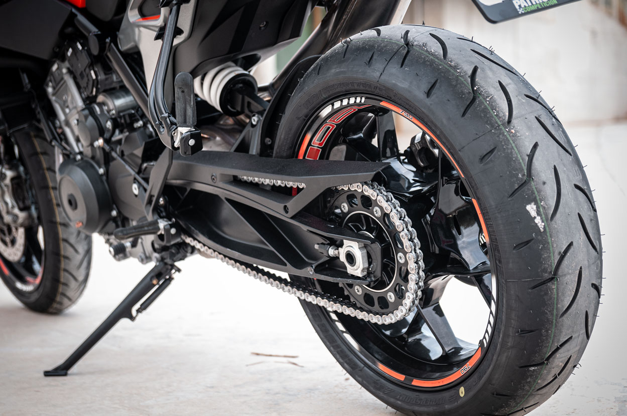 KTM Duke 790 Quickshitf 2019 de ocasión - foto 14