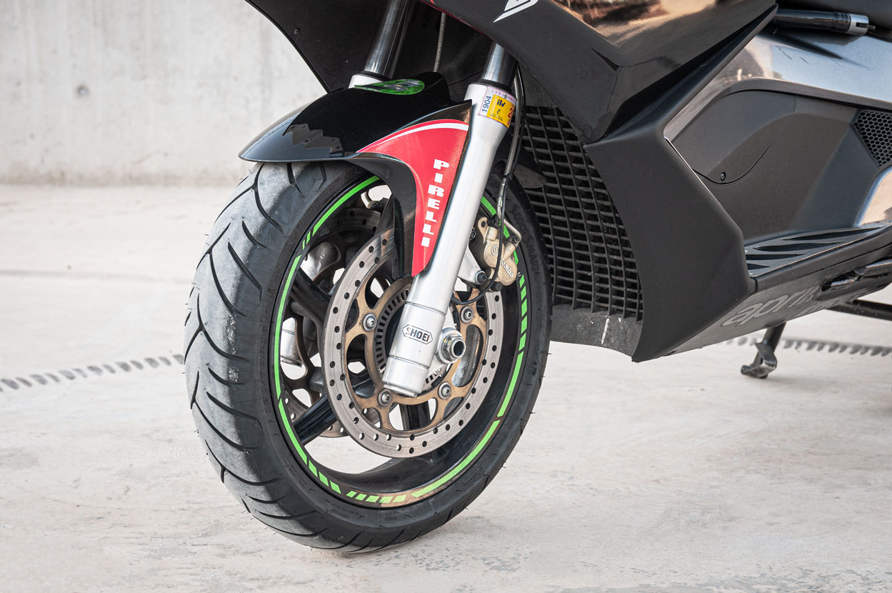 Aprilia SRV 850 ABS-ATC Akrapovic de ocasión - foto 10