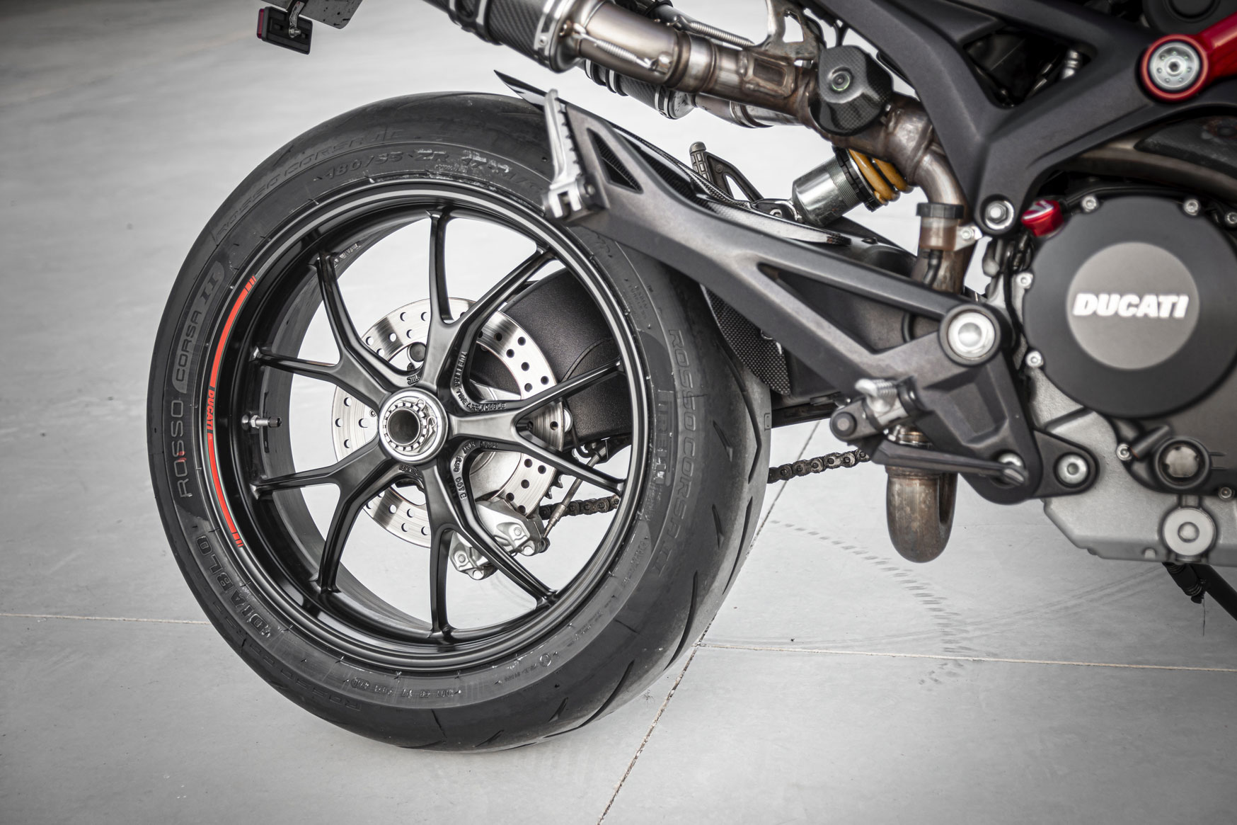 Ducati Monster 796 de ocasión - foto 17