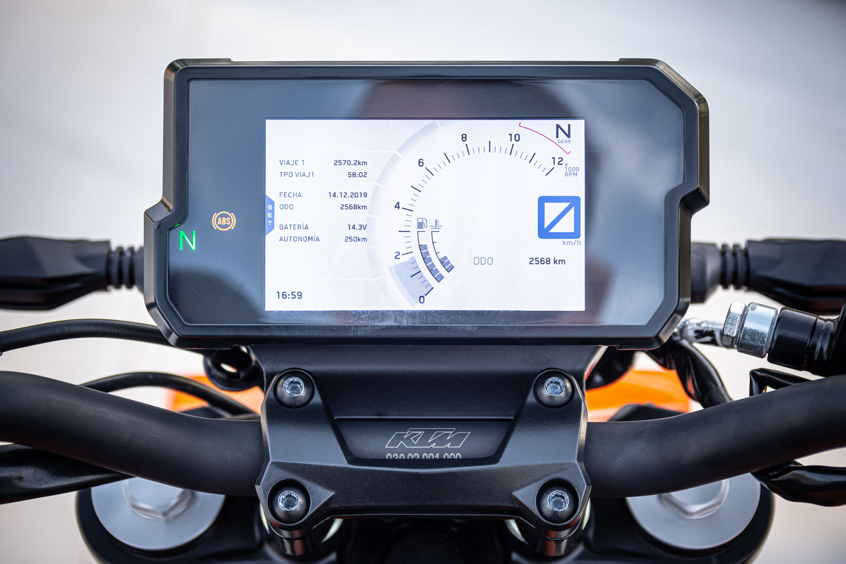 KTM DUKE 390 ABS 44cv de ocasión - foto 6