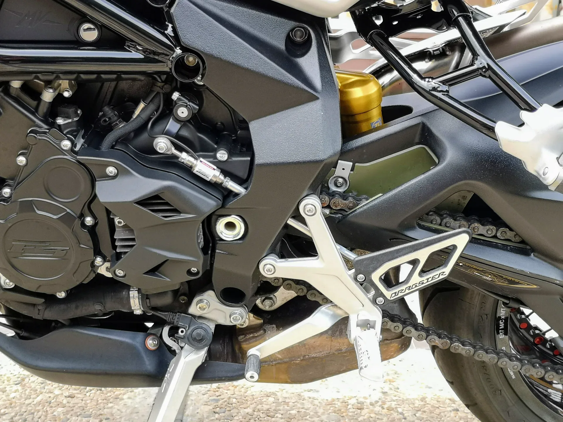 MV Agusta 2517KKS de ocasión - foto 12
