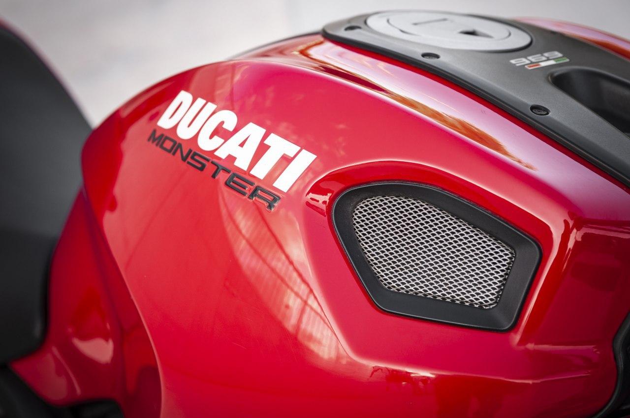 Ducati Monster 696 Plus de ocasión - foto 10
